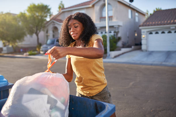 Best Junk Hauling Services  in Jeanerette, LA